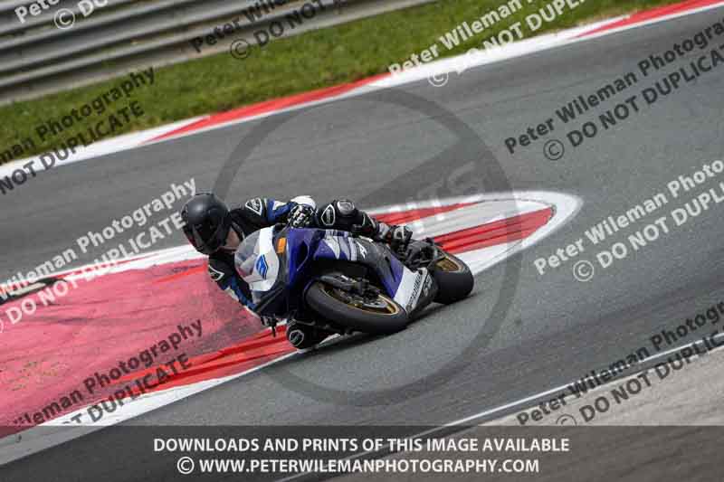 cadwell no limits trackday;cadwell park;cadwell park photographs;cadwell trackday photographs;enduro digital images;event digital images;eventdigitalimages;navarra;no limits trackdays;peter wileman photography;racing digital images;trackday digital images;trackday photos